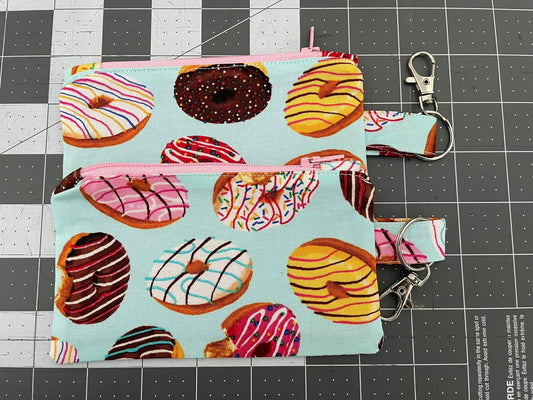 Donut coin purse